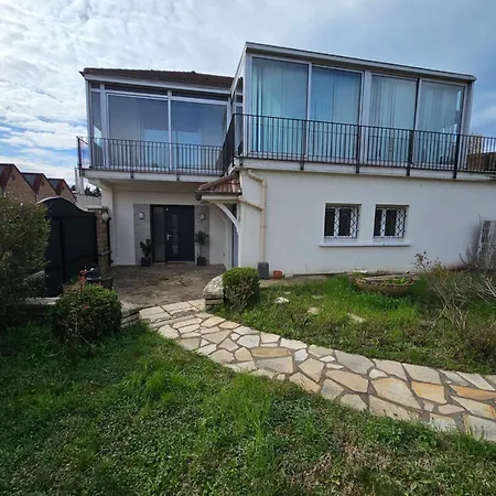 La Maison Richard Thizy-les-Bourgs